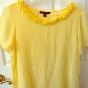 Yellow blouse with neckline details - size S